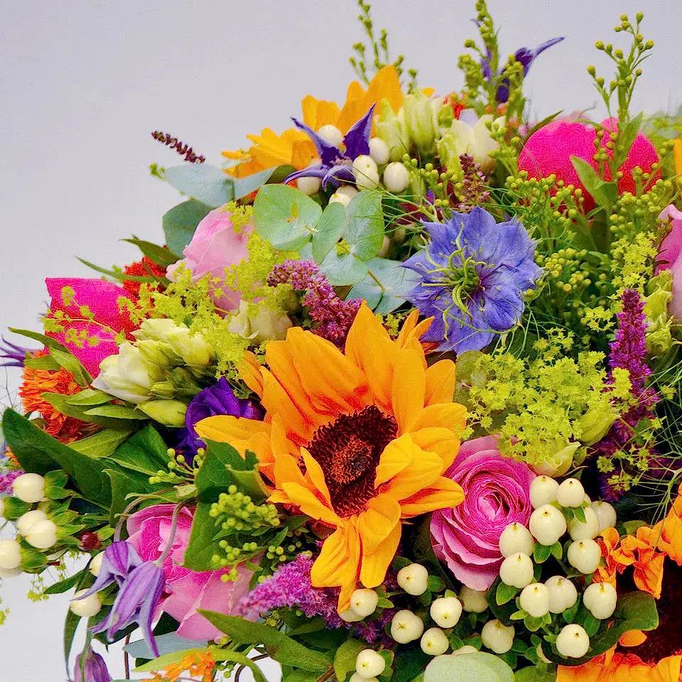 popular summer flowers, summer bouquets, summer flowers