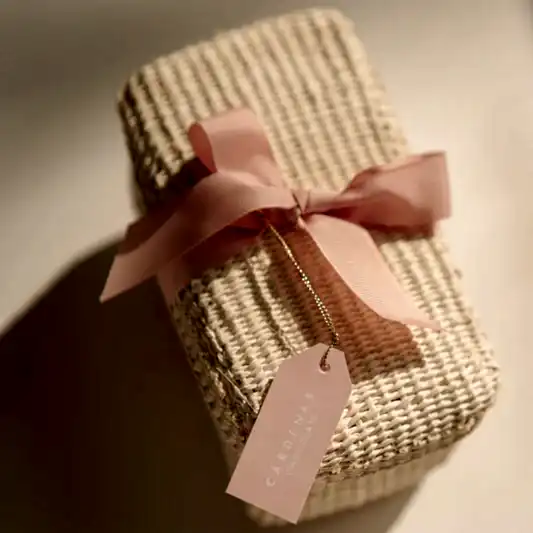 Torquilla Case Chocolate Gift Set