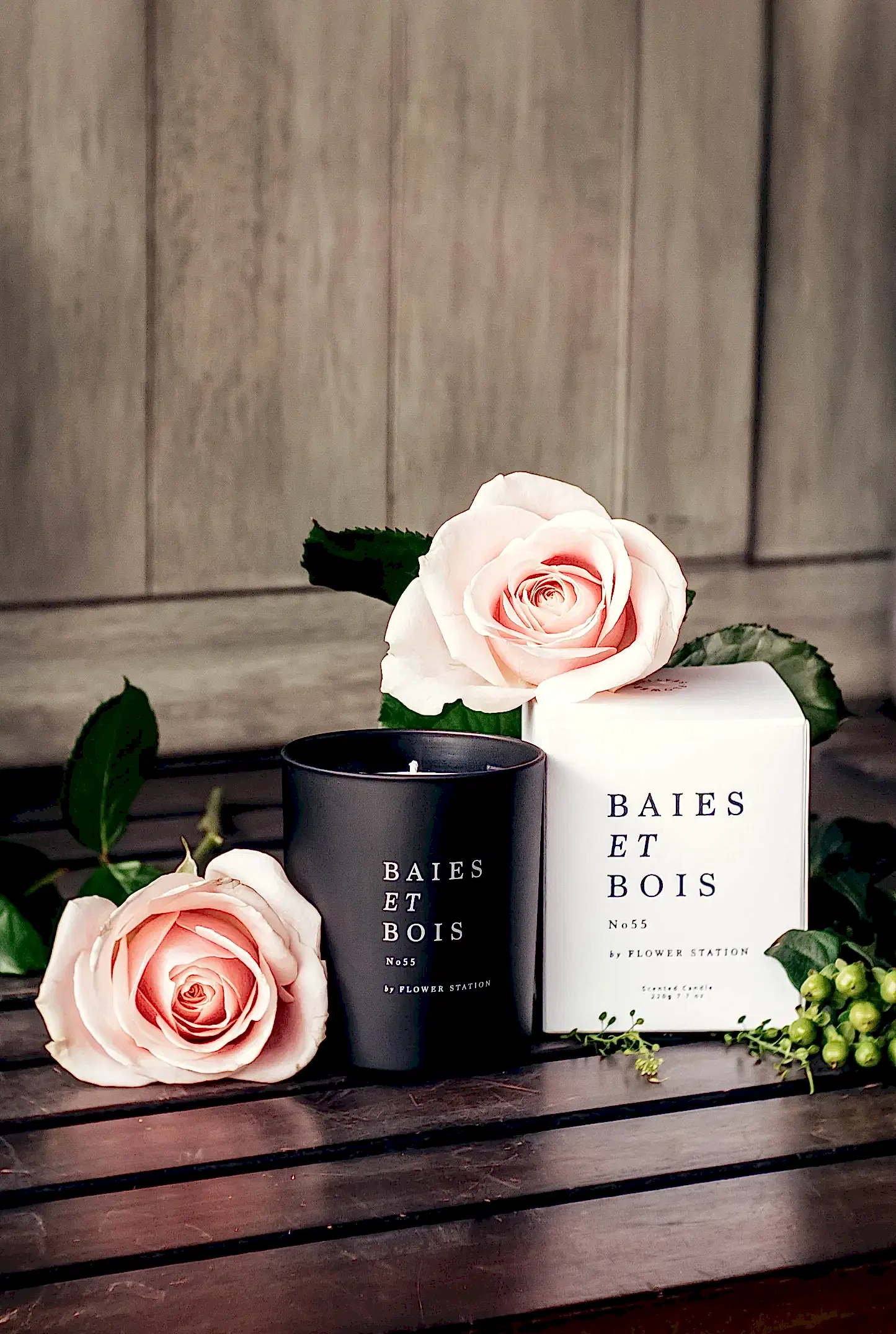 Scented Candle No55 'Baies et Bois'
