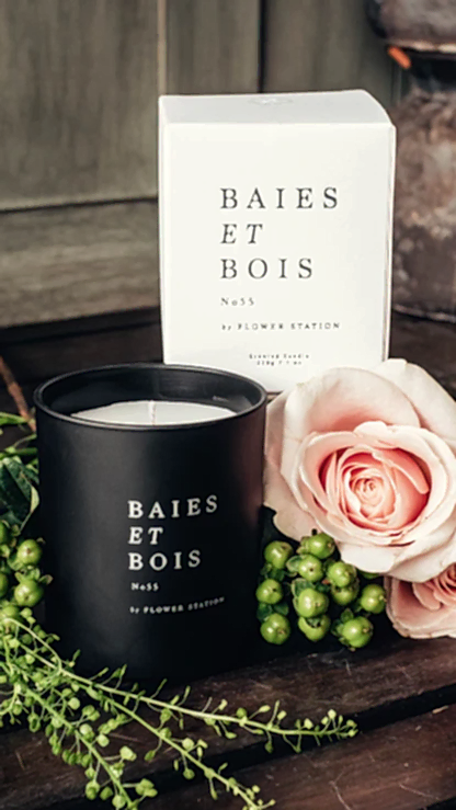 Scented Candle No55 'Baies et Bois'
