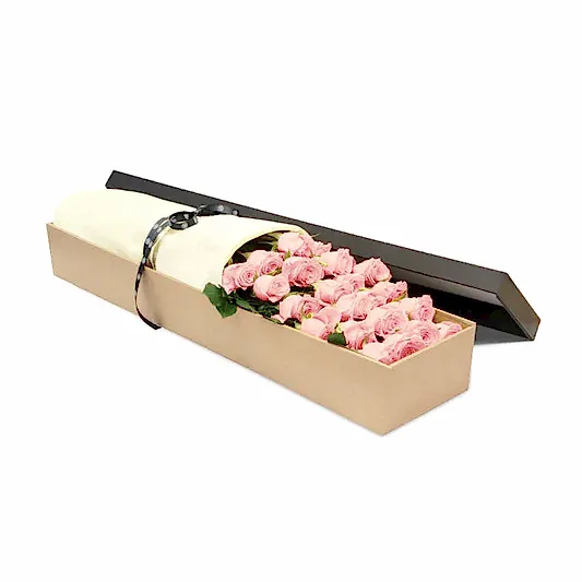 A box of luxury Ecuadorian long-stemmed pink roses
